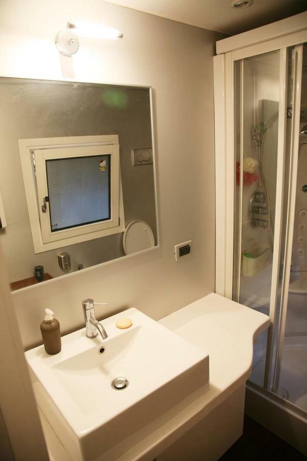 Piccola Dimora In Palazzo Storico Apartment Venice Ngoại thất bức ảnh